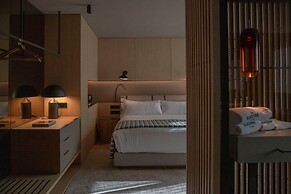 The Blackpine Hotel, Small Luxury Hotels