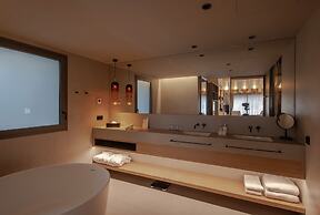The Blackpine Hotel, Small Luxury Hotels