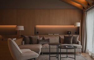 The Blackpine Hotel, Small Luxury Hotels