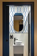 Eleven Stafford Street Townhouse