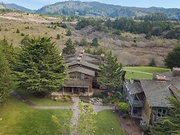 Costanoa Lodge and Camp
