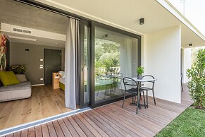 Oleeva Garda Living Adults Only