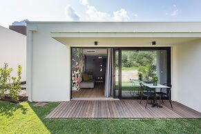 Oleeva Garda Living Adults Only