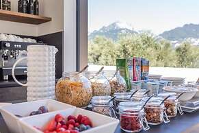 Oleeva Garda Living Adults Only