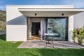 Oleeva Garda Living Adults Only