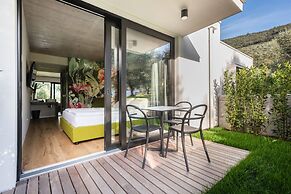 Oleeva Garda Living Adults Only