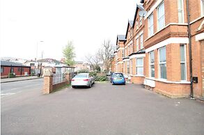 2-bed Apartment in Belfast Near City Centre