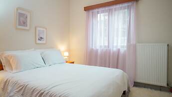 The Miller House under Meteora