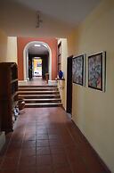 Hotel&Art Gallery Casona de los Milagros