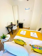 Large 3bedrooms with Terrace and Parking