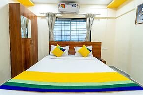 Itsy Hotels Anand Executive, Near Amanora