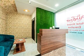 Itsy Hotels Anand Executive, Near Amanora