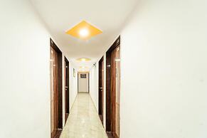 Itsy Hotels Anand Executive, Near Amanora