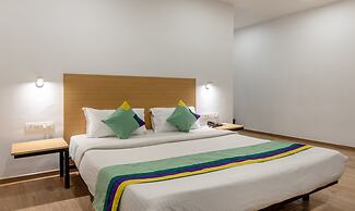 Treebo Treetops Inn - Anna Nagar