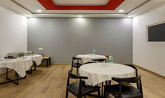 Treebo Treetops Inn - Anna Nagar