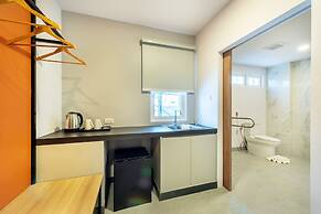 PLAAI Plus Hotel Bowin