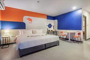 PLAAI Plus Hotel Bowin