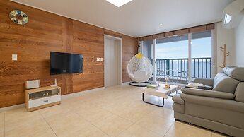 Geoje Beachwhite Pension