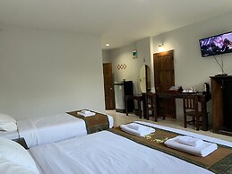 Saensukkho Green Hotel & Resort