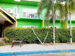 Saensukkho Green Hotel & Resort