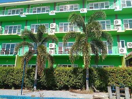 Saensukkho Green Hotel & Resort