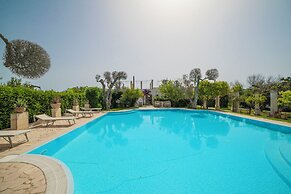 Villa Lisa Garden and Pool