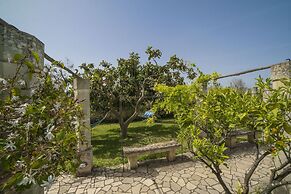 Villa Lisa Garden and Pool