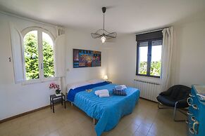 Villa Lisa Garden and Pool