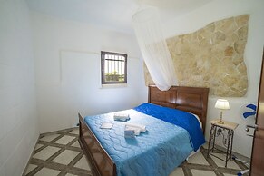 Villa Lisa Garden and Pool