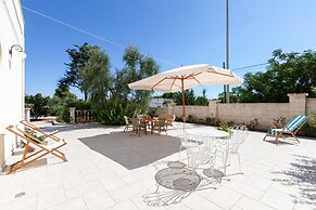 Villa Marina with Pool