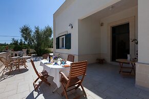 Villa Marina with Pool