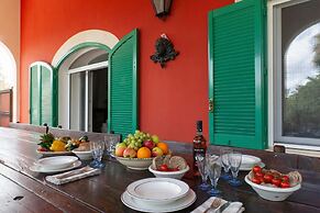 Villa Gaia with pool