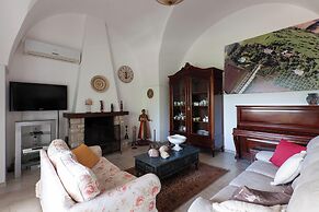 Villa Gaia with pool