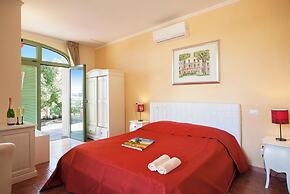 Villa Gaia with pool