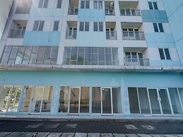 OYO Life 92889 Apartement Grand Sentraland Karawang By A.t Room