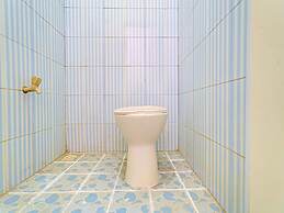 OYO Life 92546 Kost Merah Bojongsoang Syariah