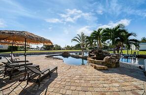 Experience of a Lifetime - Waterfront Living