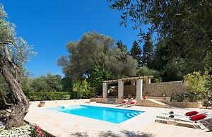 Villa Velanidia in Crete