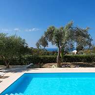 Villa Velanidia in Crete
