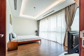 Ocean Luxury Villas By Emblemsea