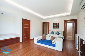 Ocean Luxury Villas By Emblemsea