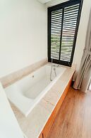 Ocean Luxury Villas By Emblemsea