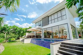 Ocean Luxury Villas By Emblemsea