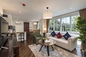 The Elite Thong Lor 25