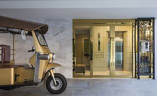 The Elite Thong Lor 25