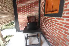 OYO Life 93157 Kos Kaloka