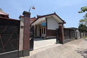 OYO Life 93157 Kos Kaloka