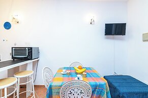 I Fari 19 600mt From The Beach