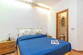 I Fari 19 600mt From The Beach