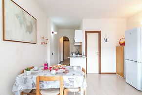 I Fari 74 600 Mt From The Beach